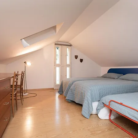 Nettuno- Bluchalet * Zoagli