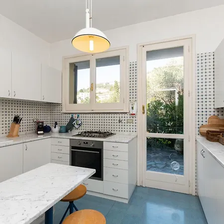 Nettuno- Bluchalet Villa