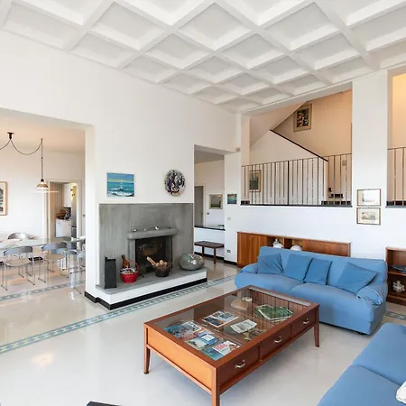 Nettuno- Bluchalet Villa *