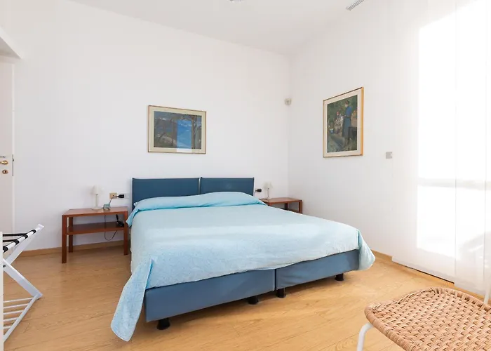 Nettuno- Bluchalet Villa