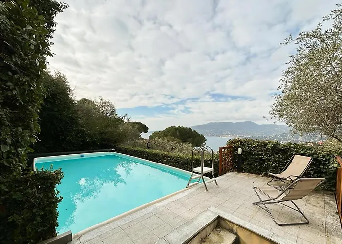 Nettuno- Bluchalet * Zoagli